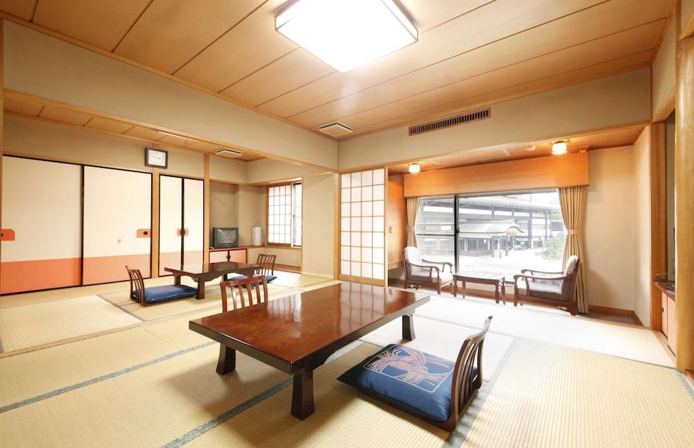 Ryokan Wakamatsu Honten Narita Eksteriør billede